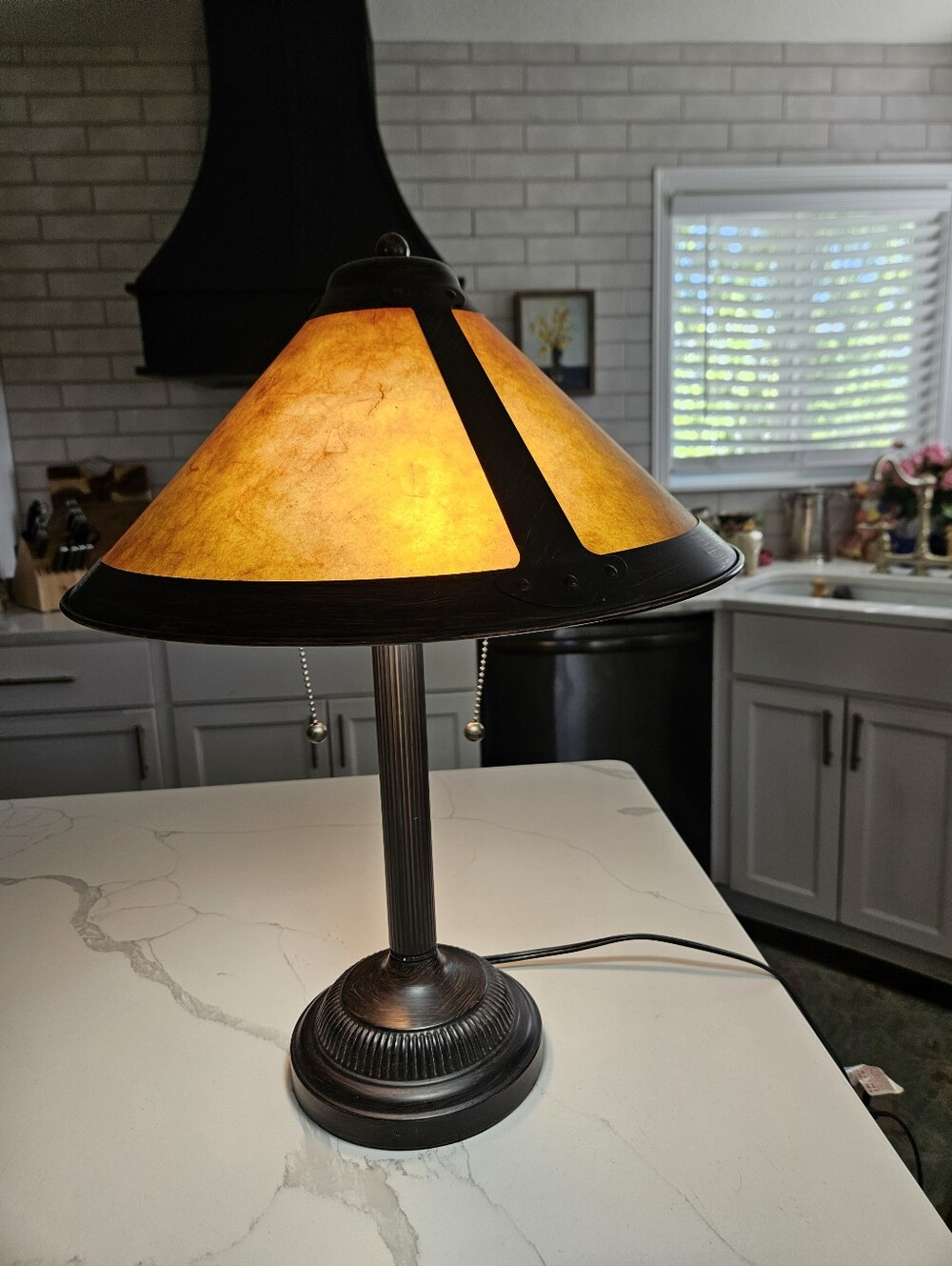 Empire Mica Lamp- Warm Amber Glow